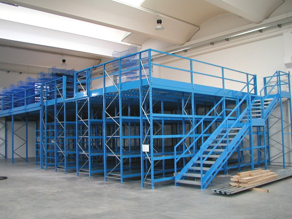 Magazzini soppalcati